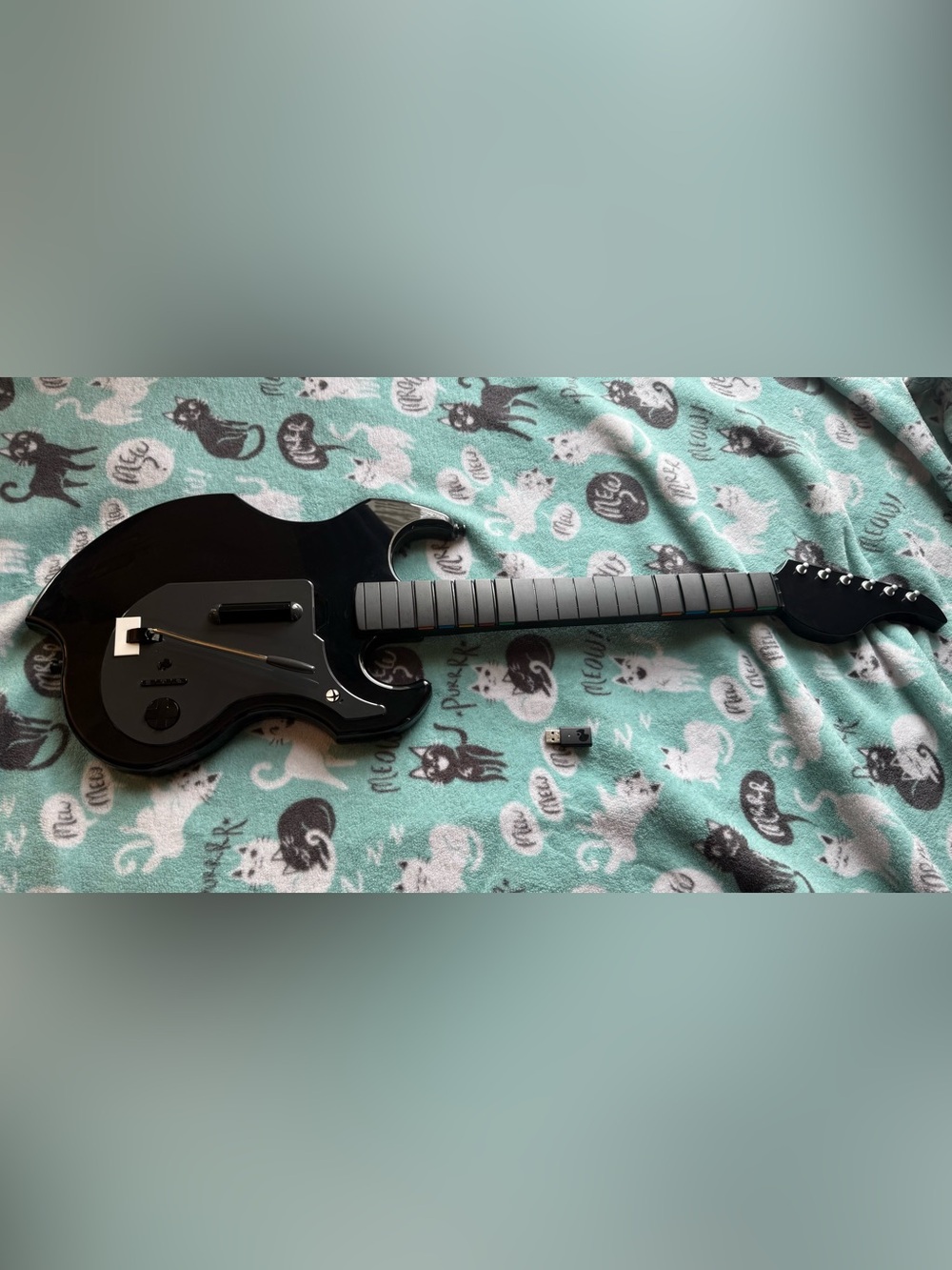 PDP Riffmaster Wireless Guitar for Xbox